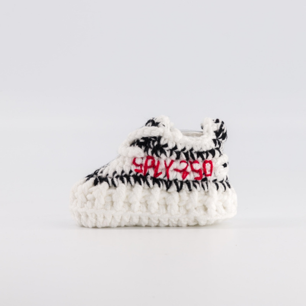 Baby Crochet Sneakers - YZY Zebra - Baby Sneakers Shop - unisex baby crochet shoes