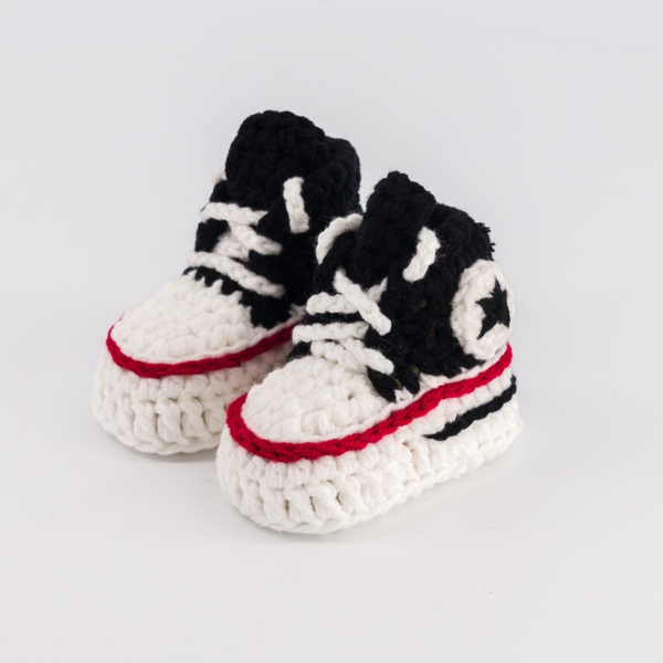 Baby Crochet Sneakers - Converse Black - Baby Sneakers Shop - unisex baby crochet shoes