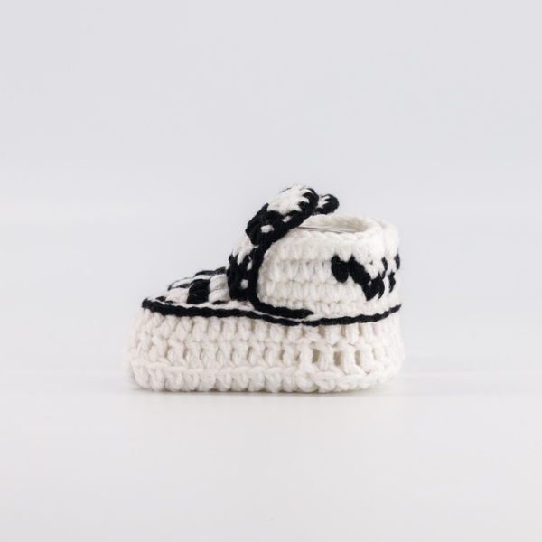 Baby Crochet Sneakers - Vans Checker - Baby Sneakers Shop - unisex baby crochet shoes