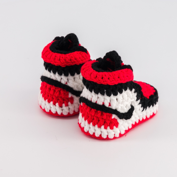 Baby Crochet Sneakers - AJ1 Chicago - Baby Sneakers Shop - unisex baby crochet shoes