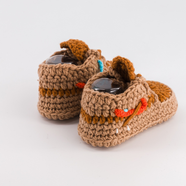 Baby Crochet Sneakers - Air Max O-W Beige - Baby Sneakers Shop - unisex baby crochet shoes