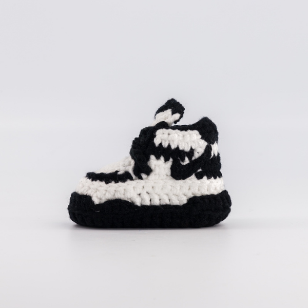 Baby Crochet Sneakers - Dunk Panda - Baby Sneakers Shop - unisex baby crochet shoes