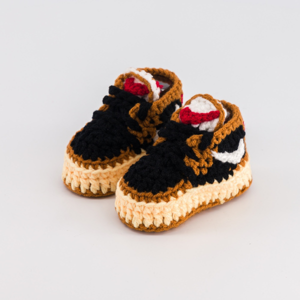 Baby Crochet Sneakers - AJ Low Travis Scott - Baby Sneakers Shop - unisex baby crochet shoes