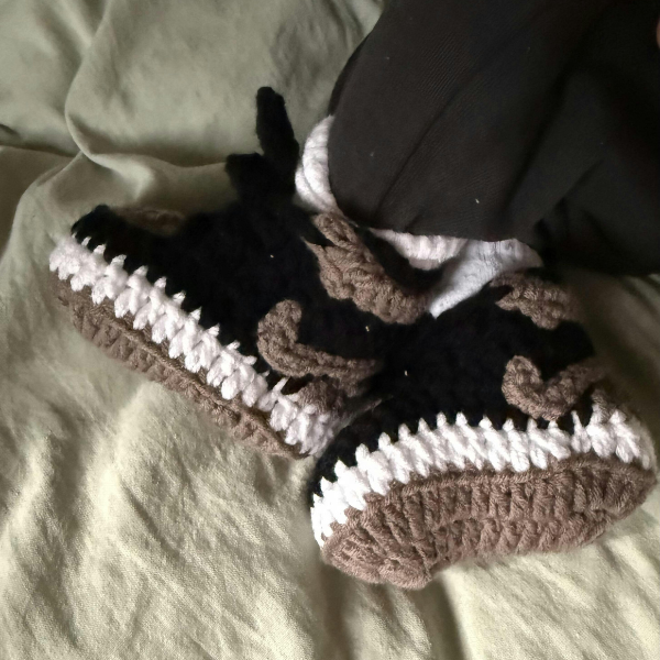 Baby Crochet Sneakers - AJ Chocolat